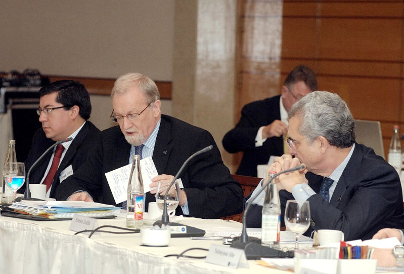josejara-garethevans-ernestozedillo